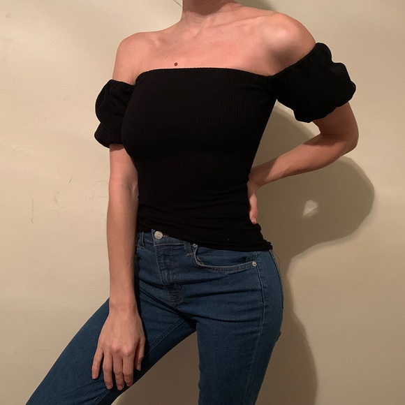 Reformation Tops - Reformation Off Shoulder Puff Sleeve Ribbed Top